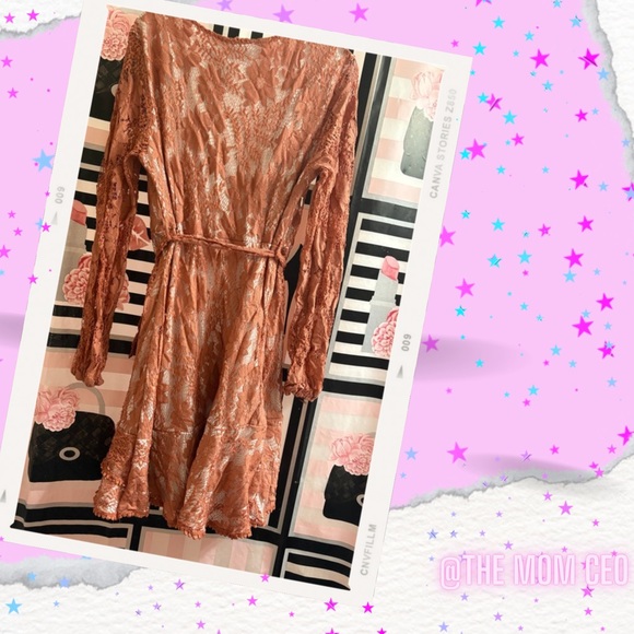 LACE WRAP DRESS - Picture 2 of 2